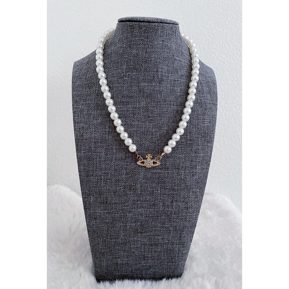 Plated Pendant Faux Pearl Necklace - Picture 1 of 4